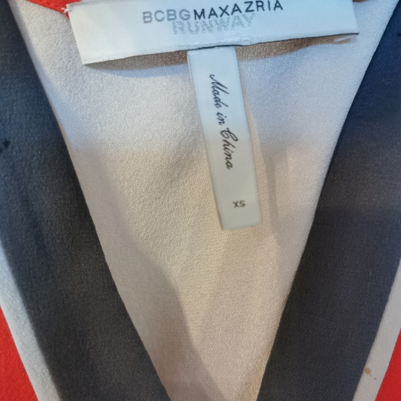 BCBG MaxAzria RUNWAY 100% silk dress - Picture 7 of 8